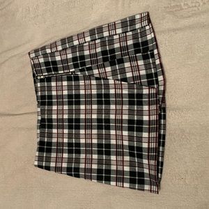 Plaid mini skort